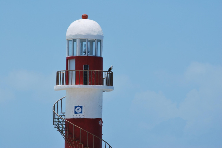 Phare de Cancún au Mexique